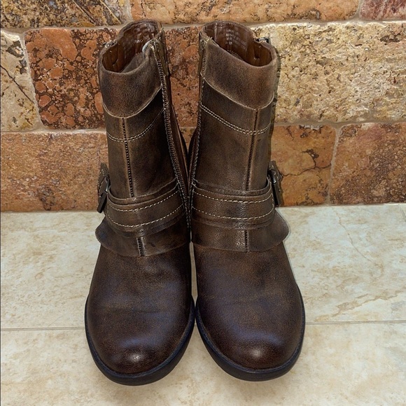 Earth Women’s Boots Shoes Montana Sandstone Zipper Heels Leather Brown Size 9 B - Picture 2 of 16